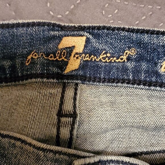 7 For All Mankind Womans Size 26 The Skinny Mid-Rise Jeans Light Wash Denim - Picture 11 of 13